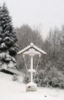 Krest-pod-snegom-040419