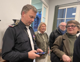 5216fad9-ceed-41fe-9ad9-dbe0d0ee189e