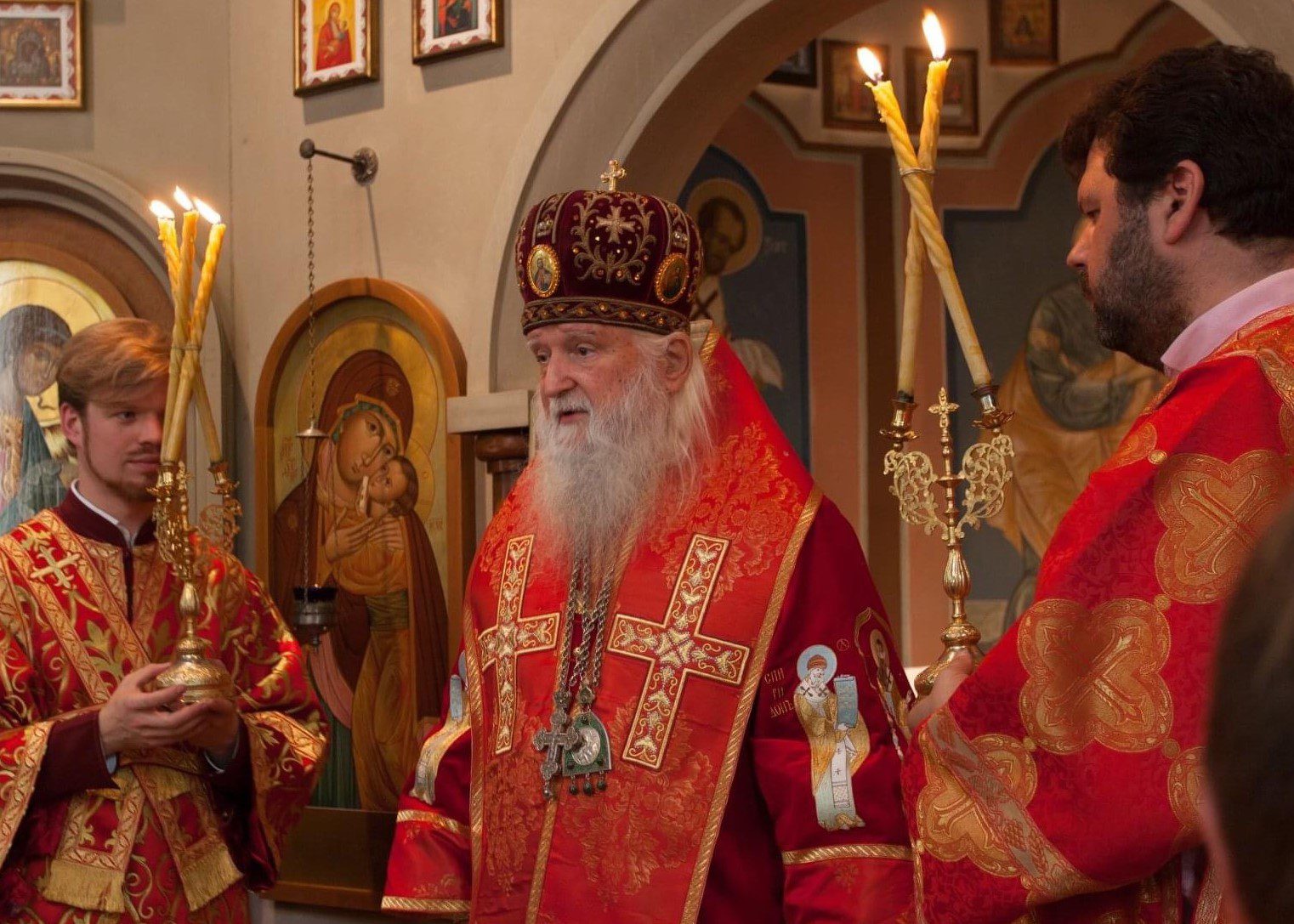 Патриаршее поздравление архиепископу Медонскому Михаилу